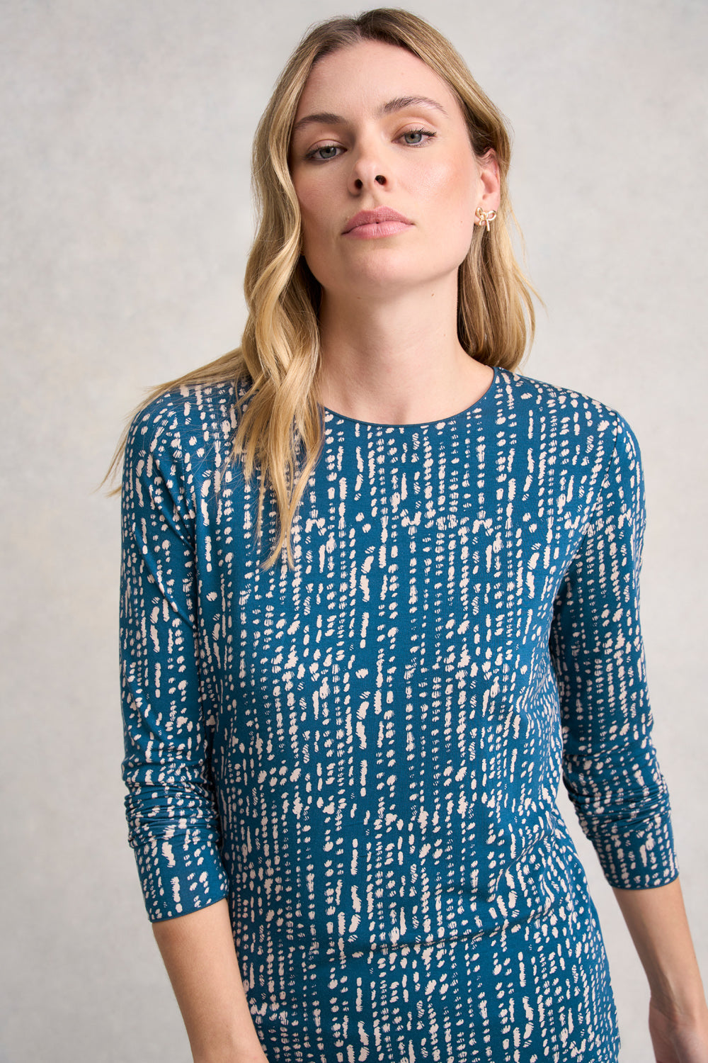 Long Sleeve Crew Neck Top - Linear Dot Print