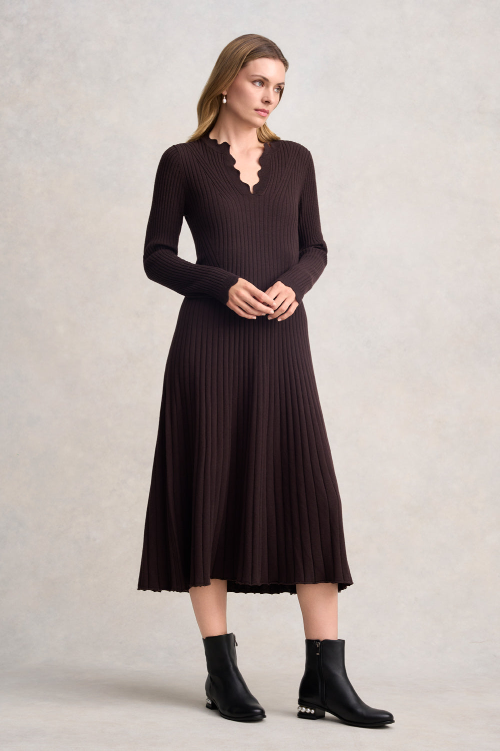 Graduated Rib Wool Dress - Chocolate