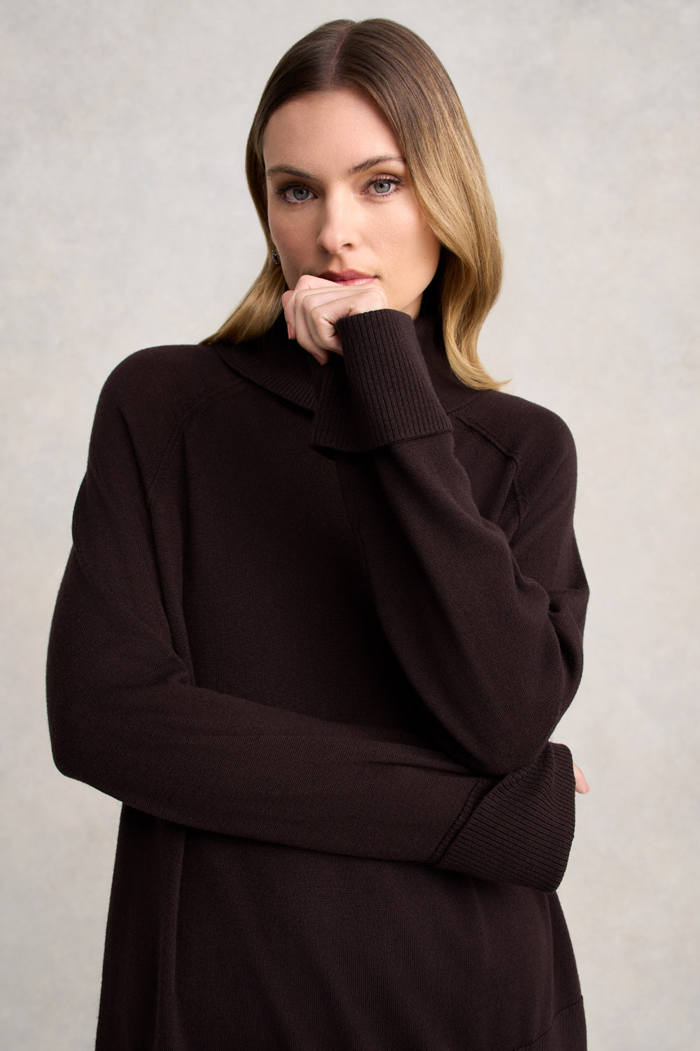 Side Split Merino Wool Jumper - Chocolate Chaud