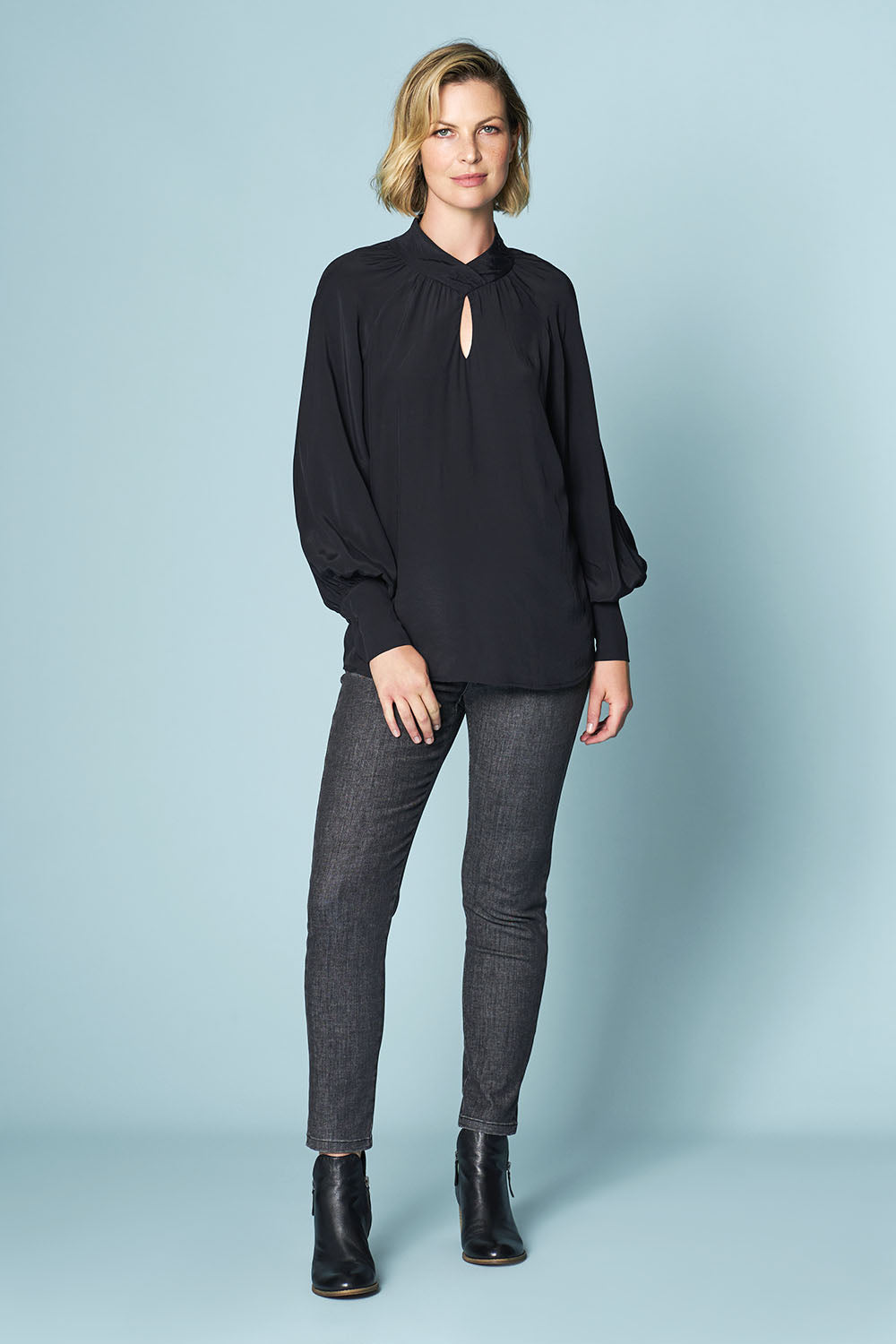 Twist Neck Flounce Top - Black