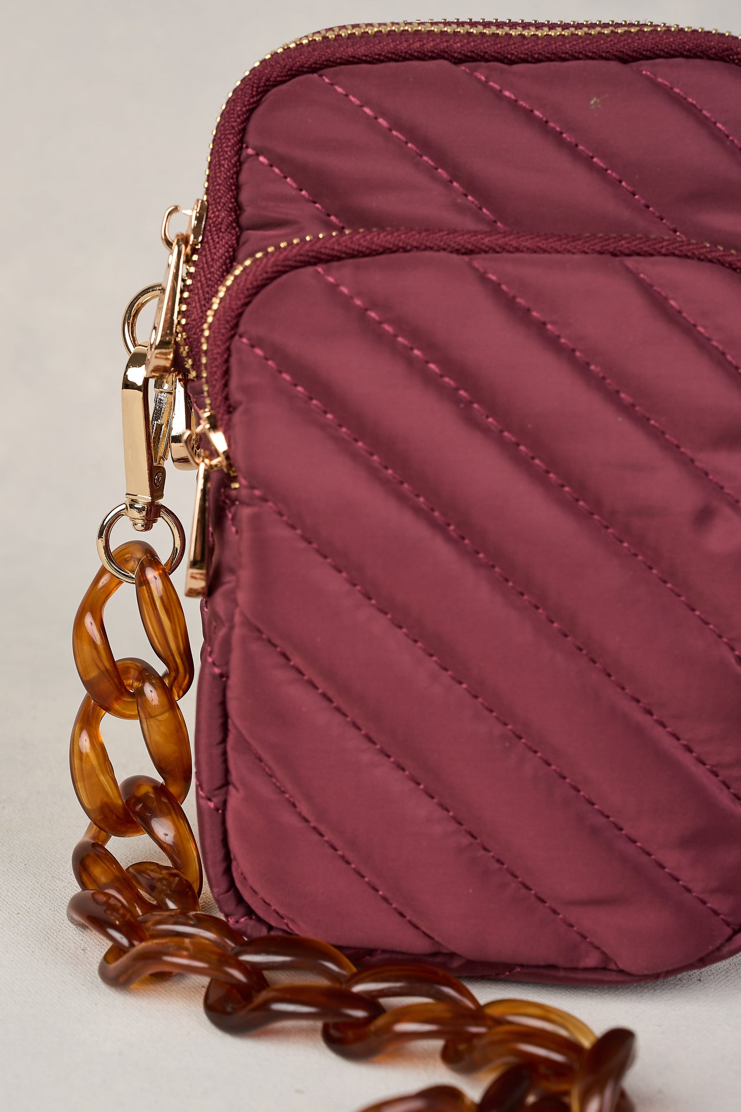 Manon Quilted Phone Bag - Merlot